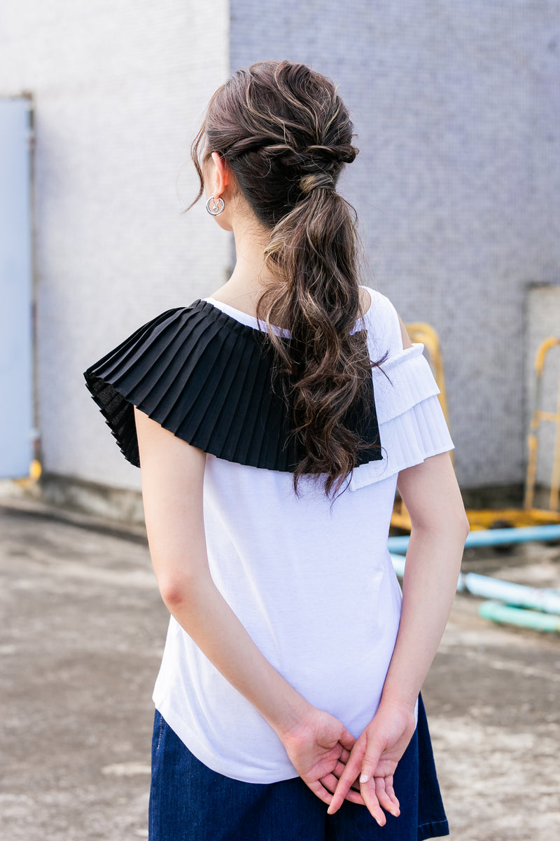 Contrast Pleated Vest Top