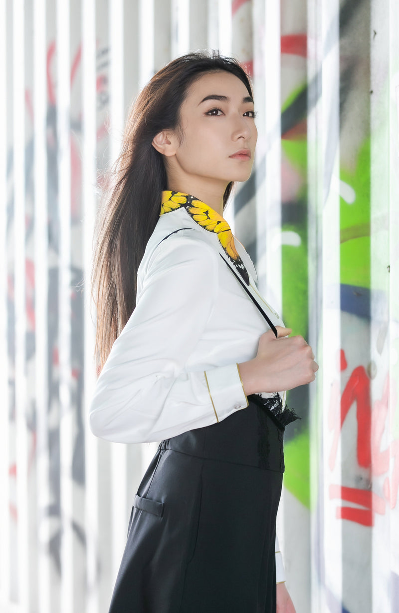 Butterfly collar shirt