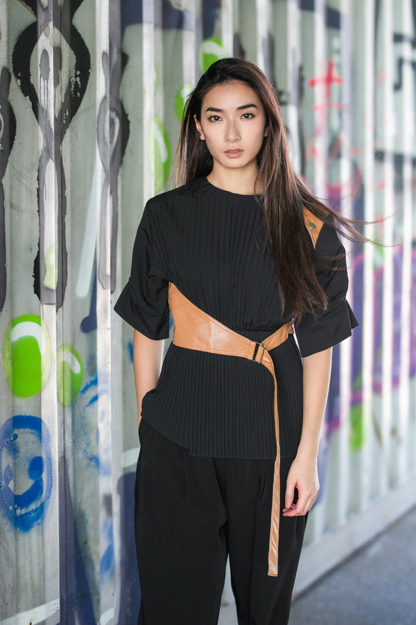 Waist Panel Pleated Top