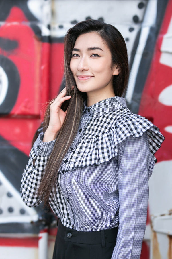 Chechkered ruffle shirt
