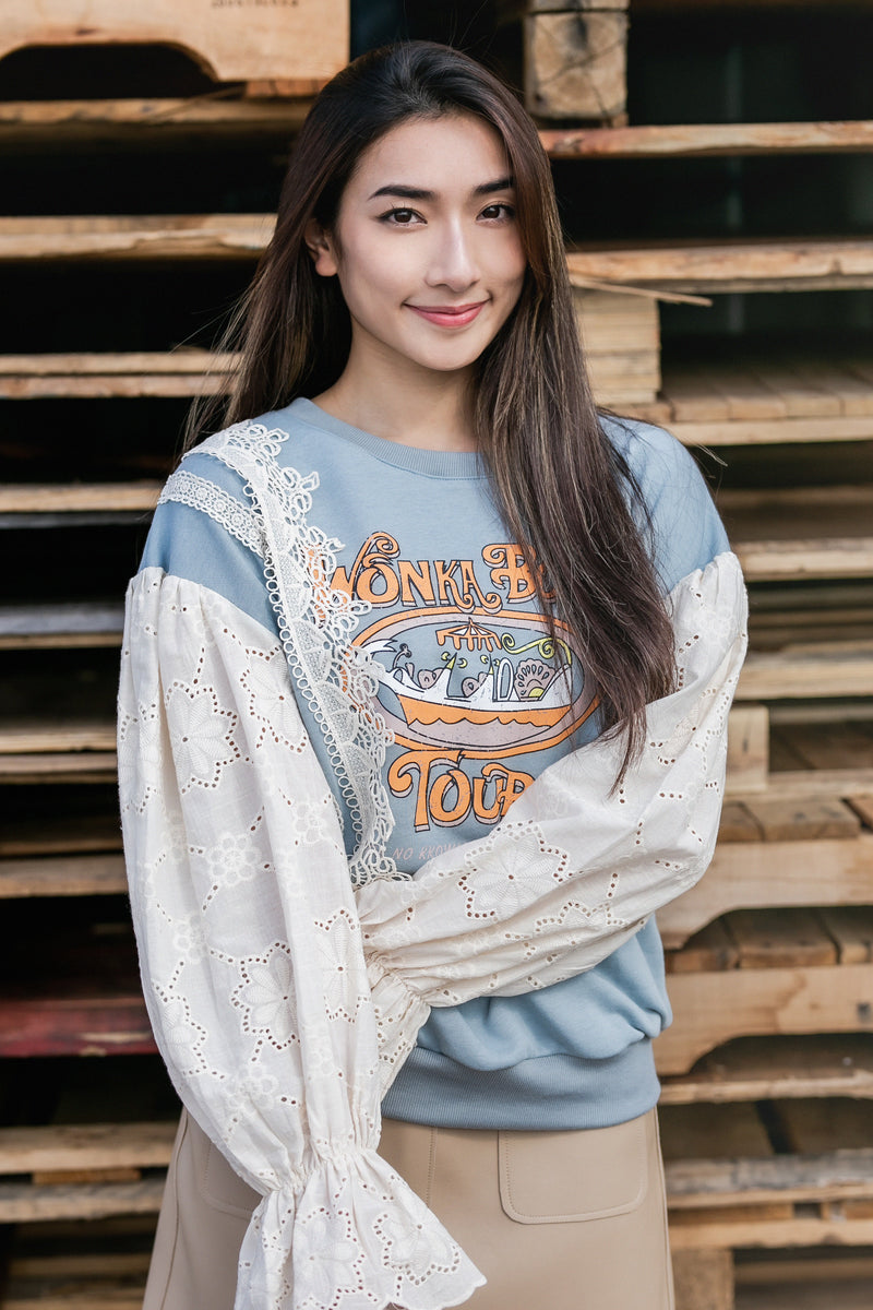 Lace stitching lantern sleeve sweater
