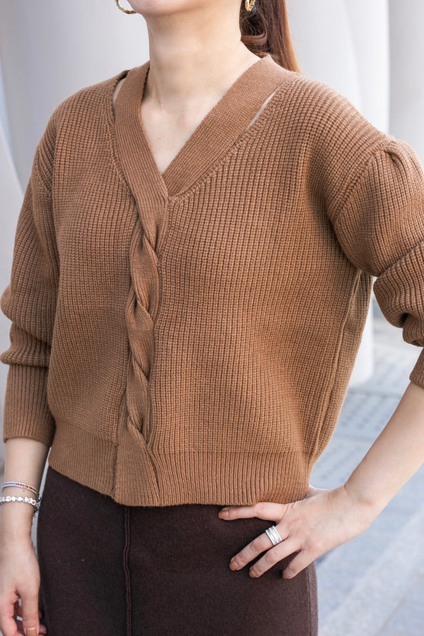 V-NECK CHUNKY SWEATER