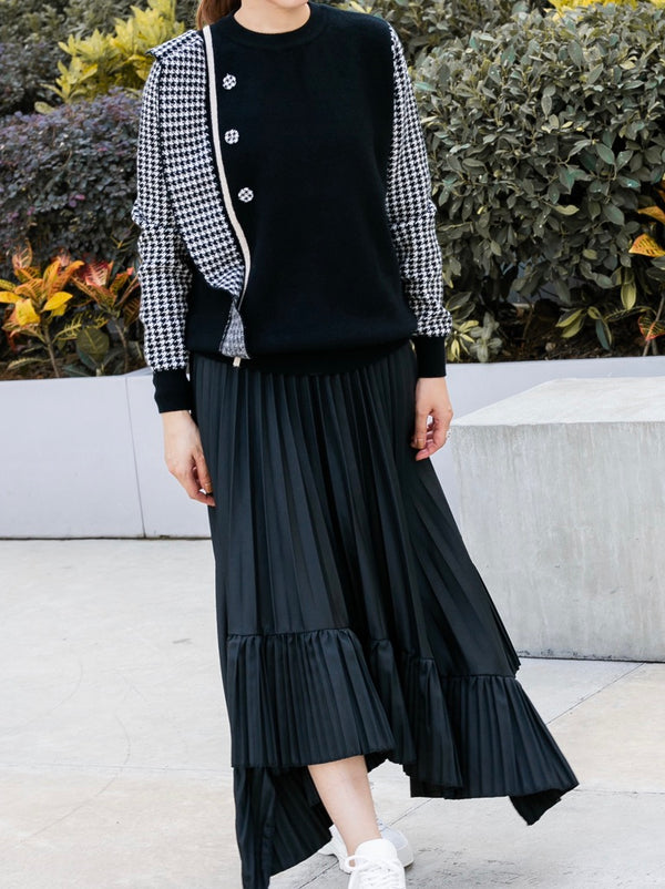 IRREGULAR PLEATED SKIRT