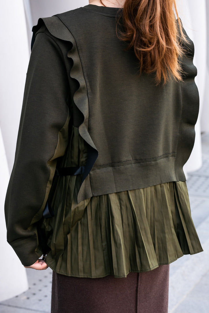 PLEATED SWEATSHIRT